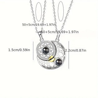 COLLAR SOL Y LUNA CON 100 IDIOMAS